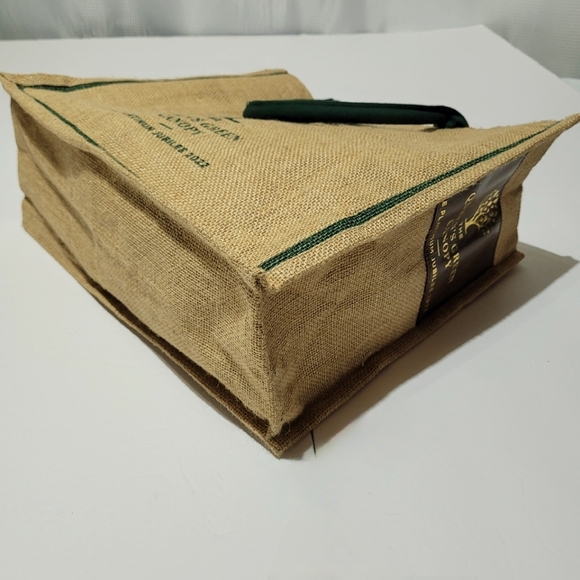 The Queen's Green Canopy Platinum Jubilee 2022 Bag of Ethics Tote - Picture 6 of 13